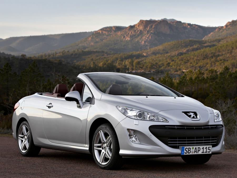  Peugeot 308 CC 2008 года  (фото 14 из 30)